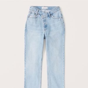 A&F Curve Love High Rise Dad Jeans